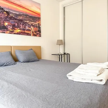 Sonhos With Large Terrace Apartament